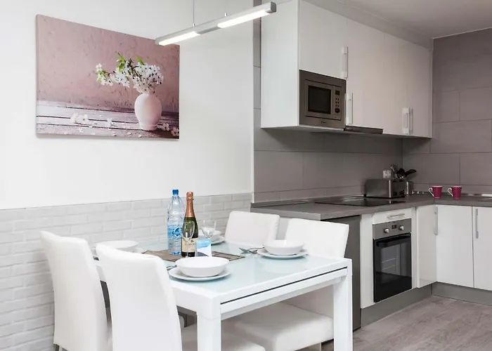 Coral Bay Ii By Vacanzy Collection Apartmán